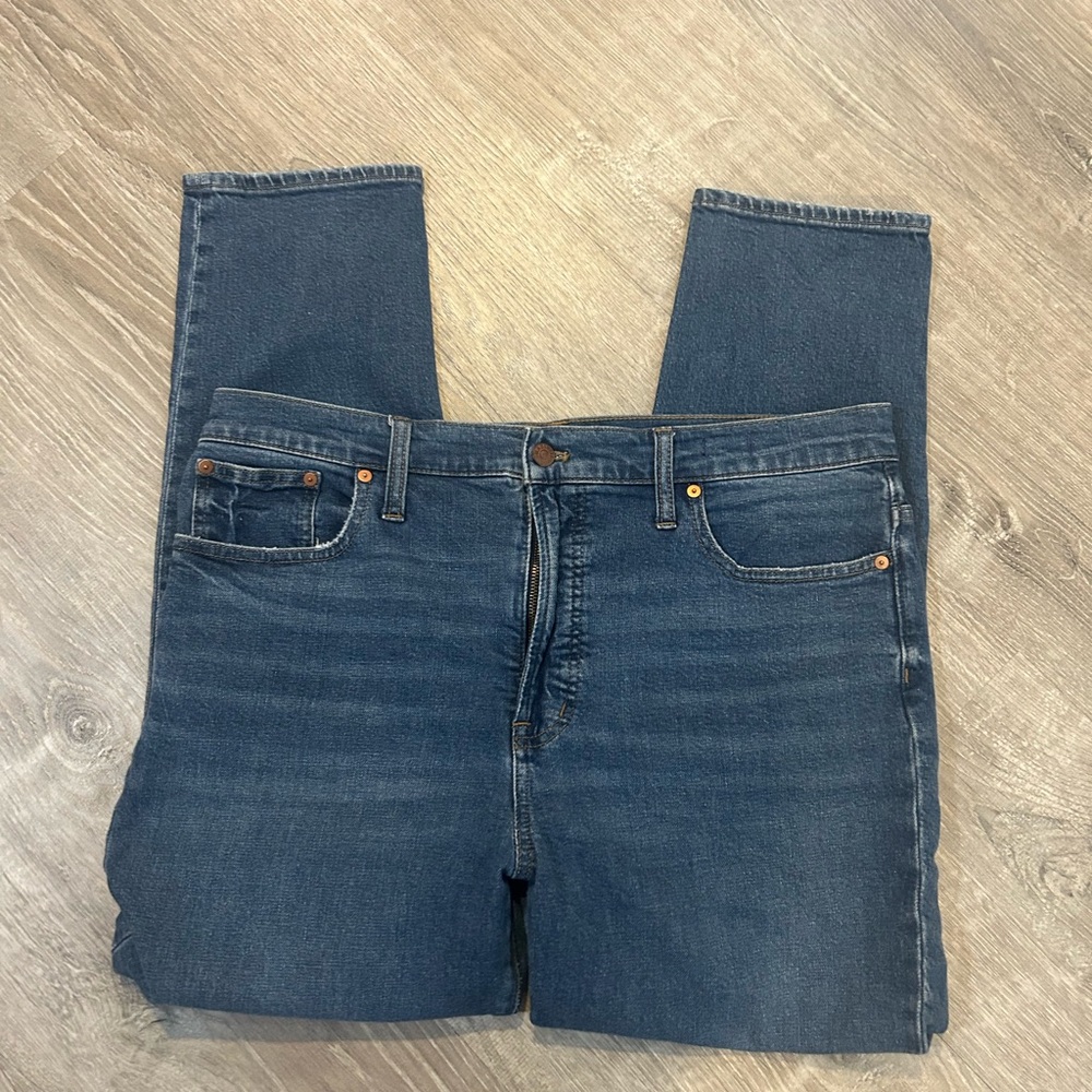 Madewell Indigo Denim straight leg jeans size 31- the perfect vintage Jean